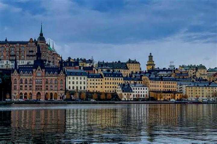 Escorts OEbonaes, Sweden — Local Companions
