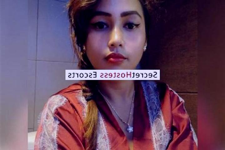 Escorts Oekabiti, Indonesia — Local Companions