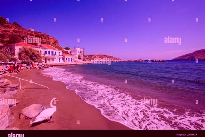 Escorts Ormos Korthiou, Greece — Local Companions