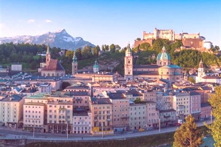 Escorts Ossarn, Austria — Local Companions