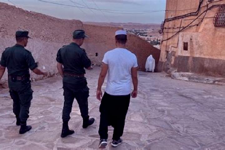 Escorts Ouzera, Algeria — Local Companions