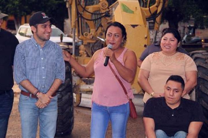 Escorts Oxcum, Mexico — Local Companions