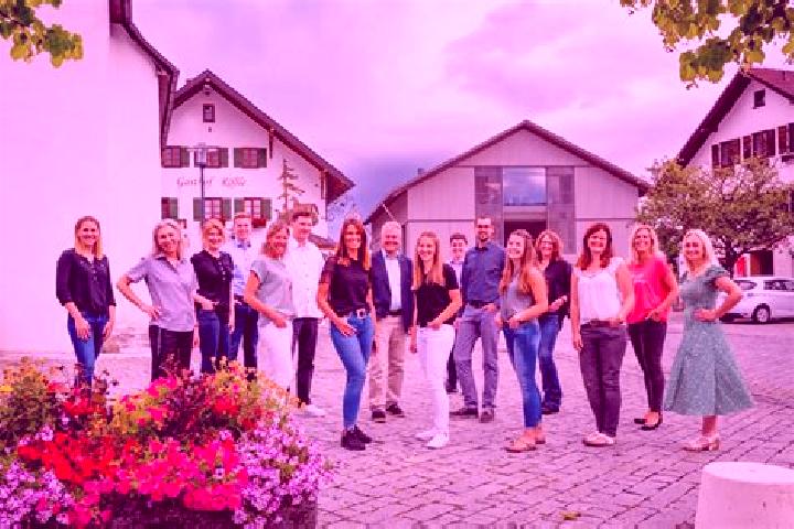 Escorts Oy-Mittelberg, Germany — Local Companions