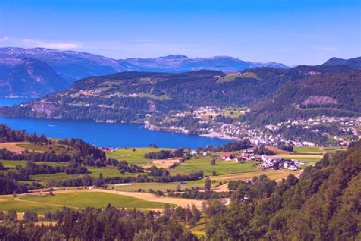 Escorts Oystese, Norway — Local Companions