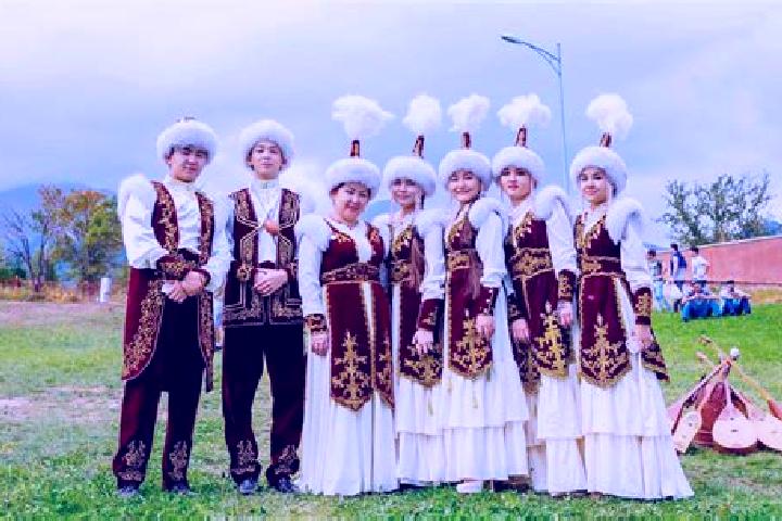 Escorts Ozernyy, Kazakhstan — Local Companions