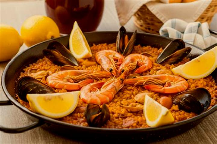 Escorts Palazuelos de Muno, Spain — Local Companions