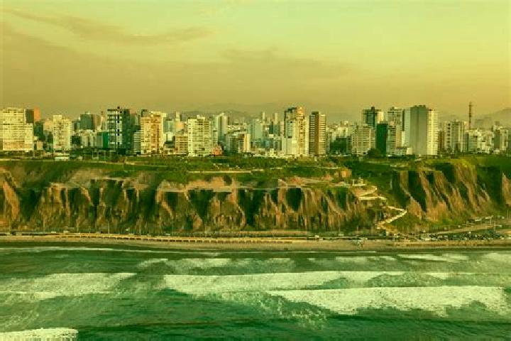 Escorts Pallar Bajo, Peru — Local Companions