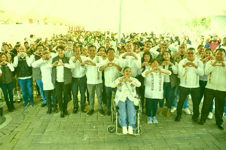 Escorts Palmar de Bravo, Mexico — Local Companions