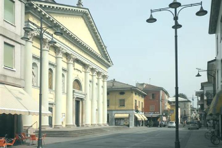 Escorts Pandino, Italy — Local Companions