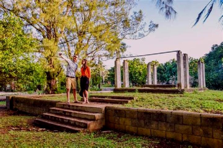 Escorts Pangai, Tonga — Local Companions