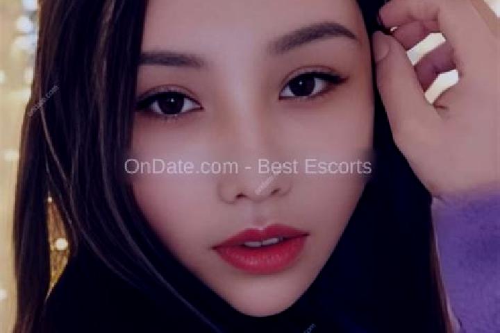 Escorts Pangjia, China — Local Companions