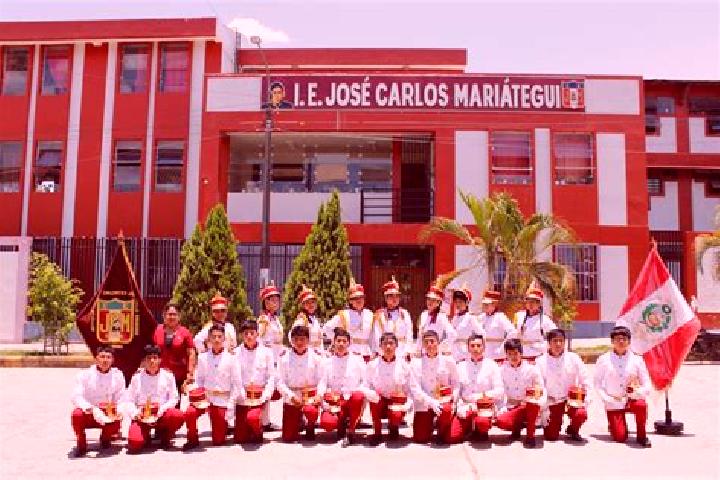 Escorts Paragsha- San Andres - Jose Carlos Mariategui, Peru — Local Companions