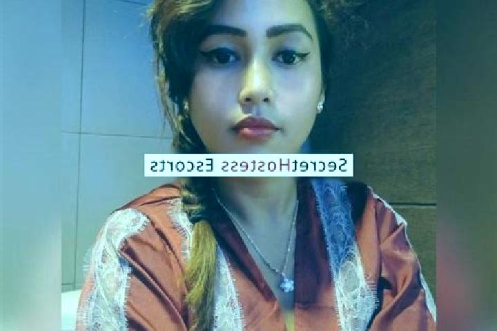 Escorts Pasirtamiang, Indonesia — Local Companions