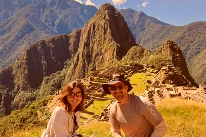 Escorts Patambuco, Peru — Local Companions