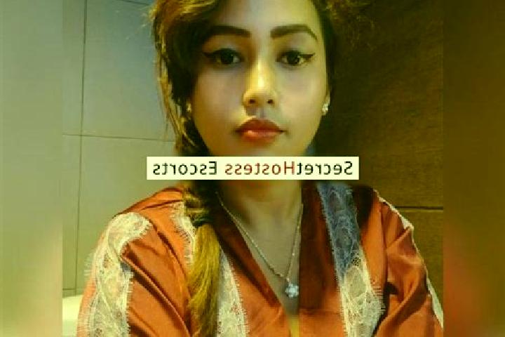 Escorts Pawitan, Indonesia — Local Companions