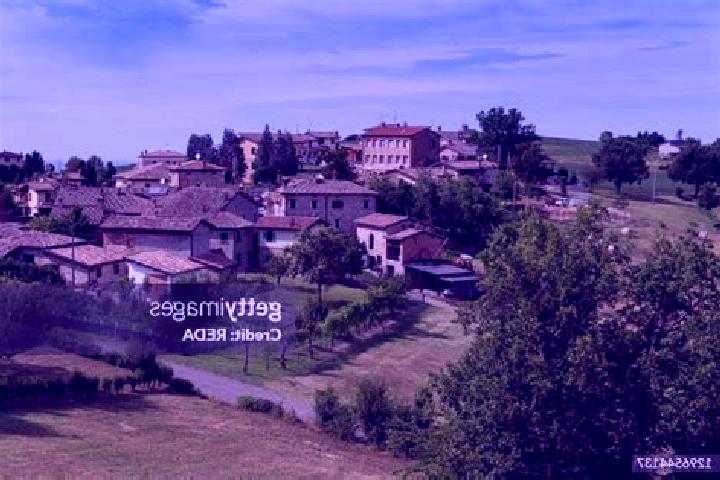 Escorts Pazzano, Italy — Local Companions