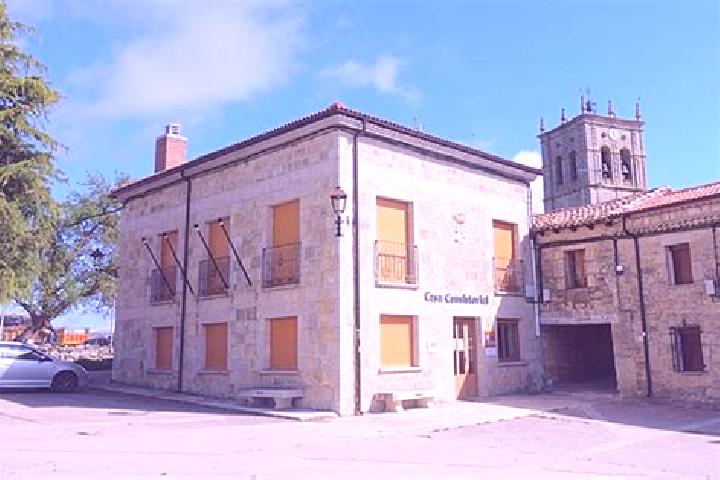 Escorts Pedrosa del Paramo, Spain — Local Companions