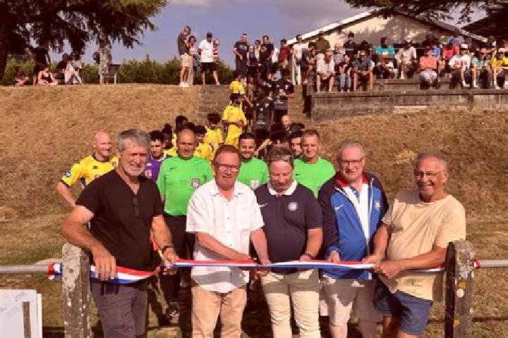 Escorts Pellegrue, France — Local Companions