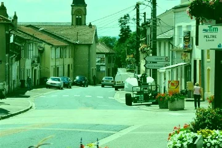 Escorts Peltre, France — Local Companions