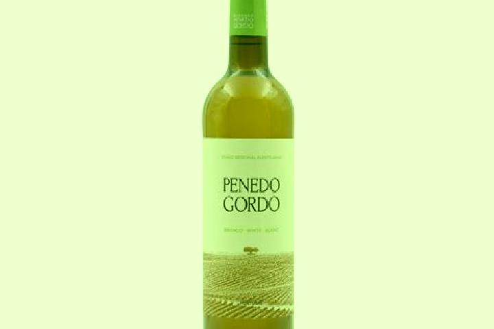 Escorts Penedo Gordo, Portugal — Local Companions