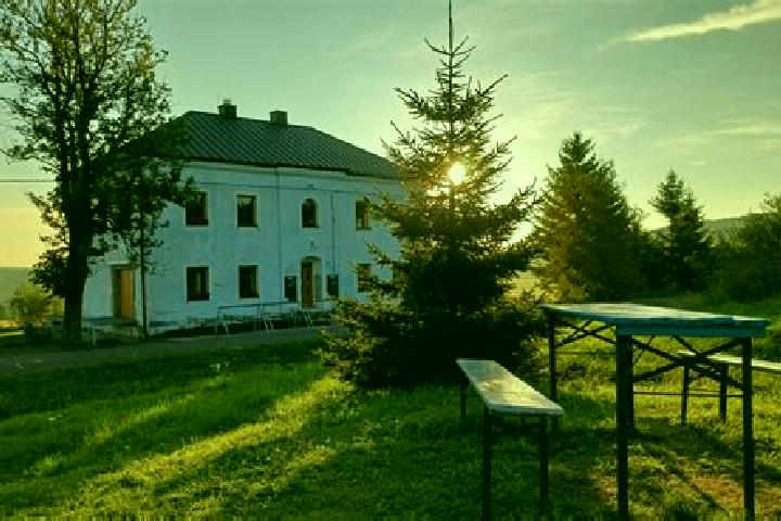 Escorts Pernink, Czech Republic — Local Companions