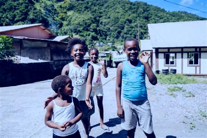 Escorts Peruvian Vale, Saint Vincent and the Grenadines — Local Companions
