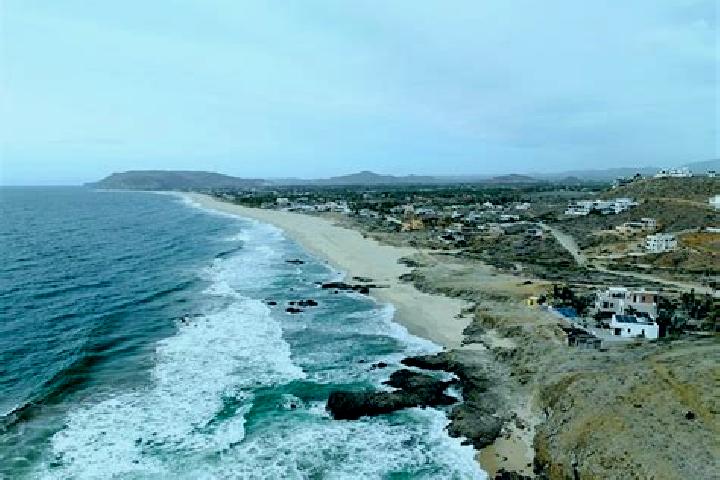 Escorts Pescadero, Mexico — Local Companions