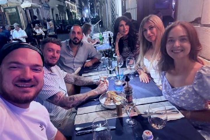 Escorts Pescarolo, Italy — Local Companions