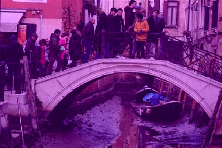 Escorts Petruro, Italy — Local Companions