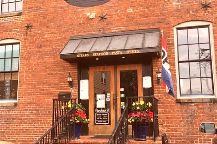 Escorts Piedmont, Canada — Local Companions