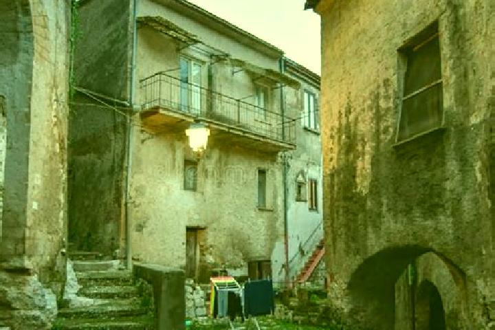 Escorts Pietramelara, Italy — Local Companions
