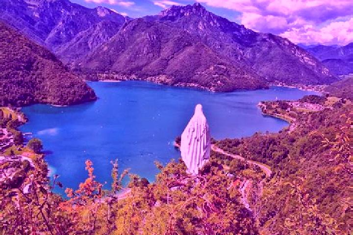 Escorts Pieve di Ledro, Italy — Local Companions