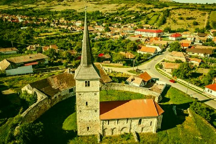 Escorts Pildesti, Romania — Local Companions