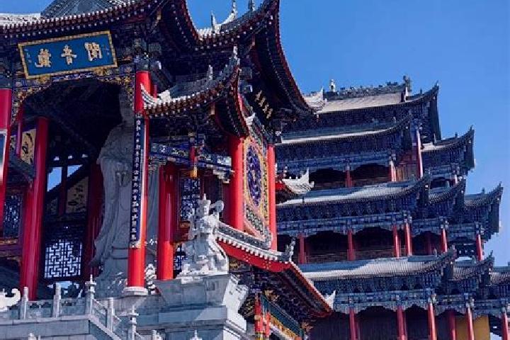 Escorts Pingliang, China — Local Companions