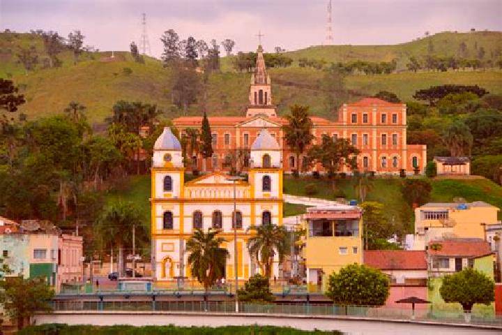 Escorts Pirapora, Brazil — Local Companions