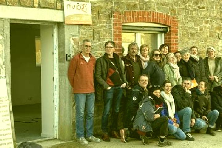 Escorts Planguenoual, France — Local Companions