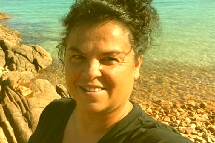 Escorts Plouaret, France — Local Companions