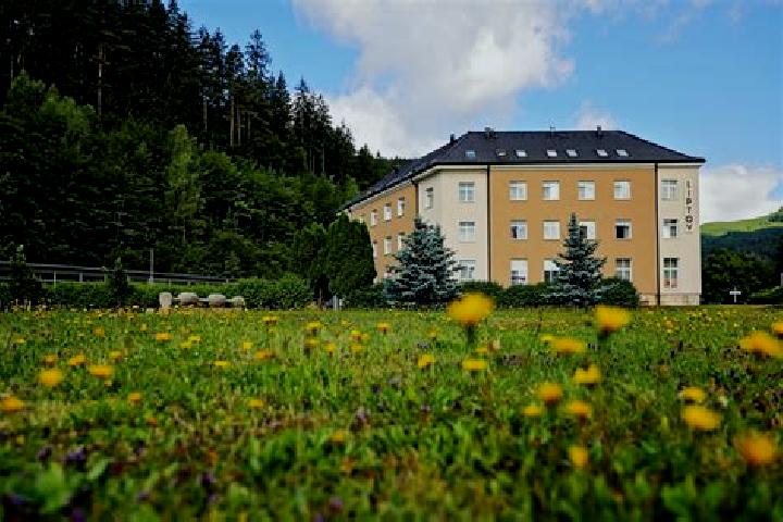 Escorts Pohranice, Slovakia — Local Companions