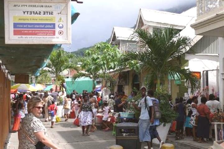 Escorts Pointe La Rue, Seychelles — Local Companions