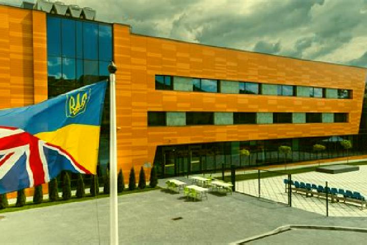 Escorts Polanczyk, Poland — Local Companions