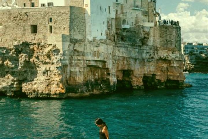 Escorts Polignano a Mare, Italy — Local Companions
