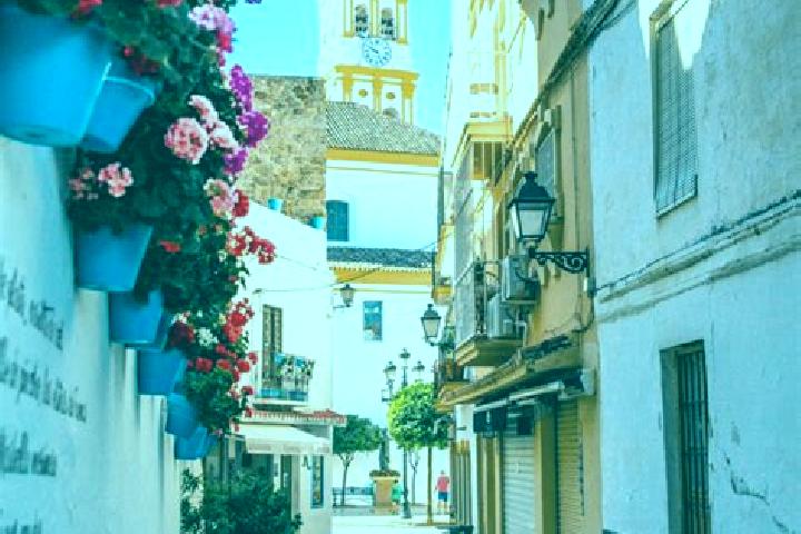Escorts Ponts, Spain — Local Companions