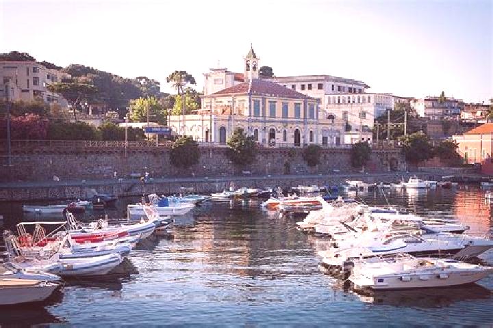 Escorts Portici, Italy — Local Companions