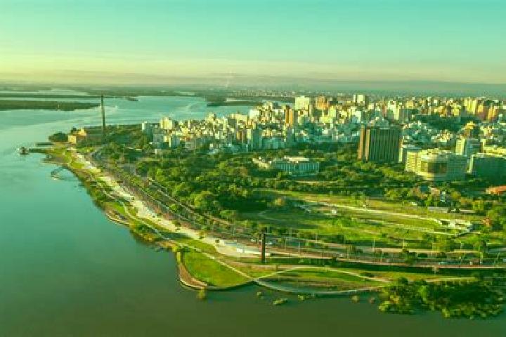 Escorts Porto Alegre do Norte, Brazil — Local Companions