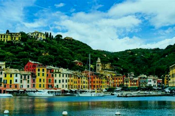 Escorts Portomaggiore, Italy — Local Companions
