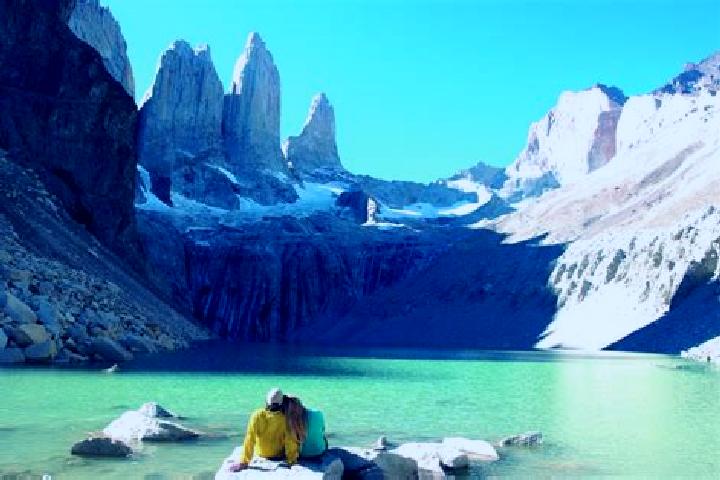 Escorts Porvenir, Chile — Local Companions