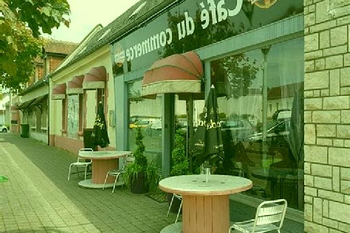 Escorts Poulainville, France — Local Companions