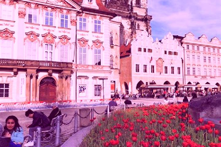 Escorts Prague, United States — Local Companions