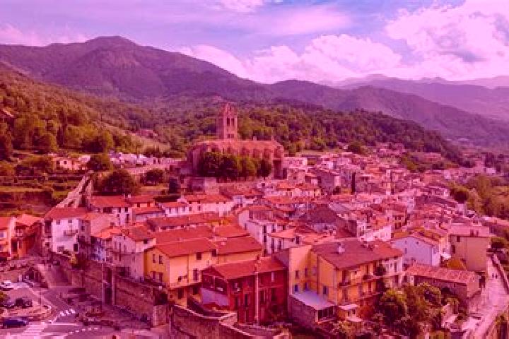 Escorts Prats de Mollo, France — Local Companions