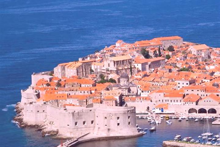 Escorts Predavac, Croatia — Local Companions